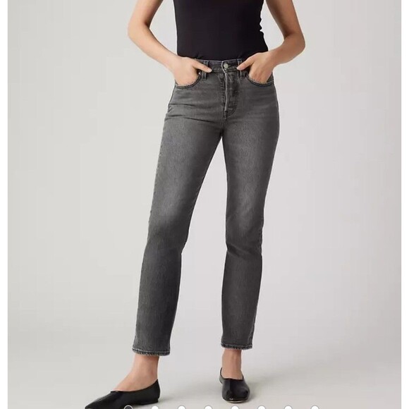 Levi’s Size 26 Wedgie Straight Jeans Gray Premium Modern "Big E" Collection - Picture 1 of 15